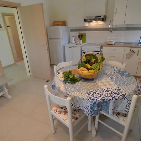 Belvilla By Oyo Venturi Lemon Appartement